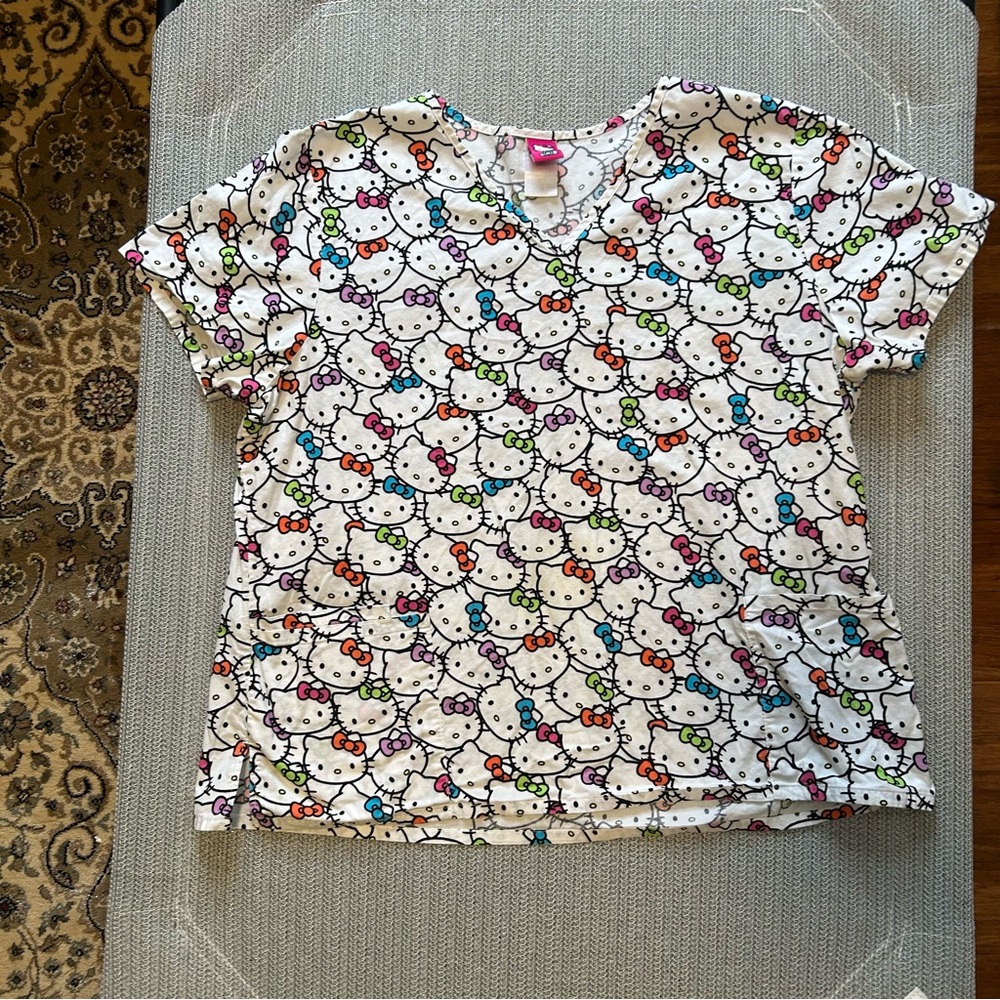 Hello Kitty Short Sleeve V-Neck Healthcare Scrub‎ Top Size 2XL